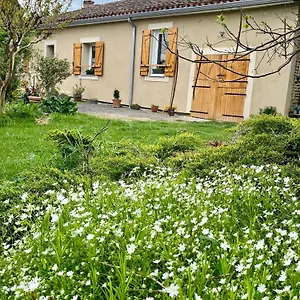  Hébergement de vacances Ensemont