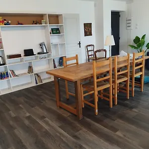  Appartement Grande Maison Avec Vue Sur Le